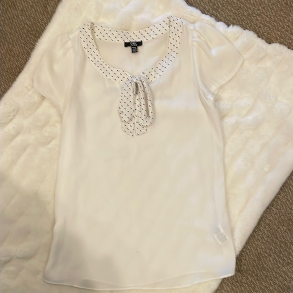 Chic White Embellished Blouse with Tie Front